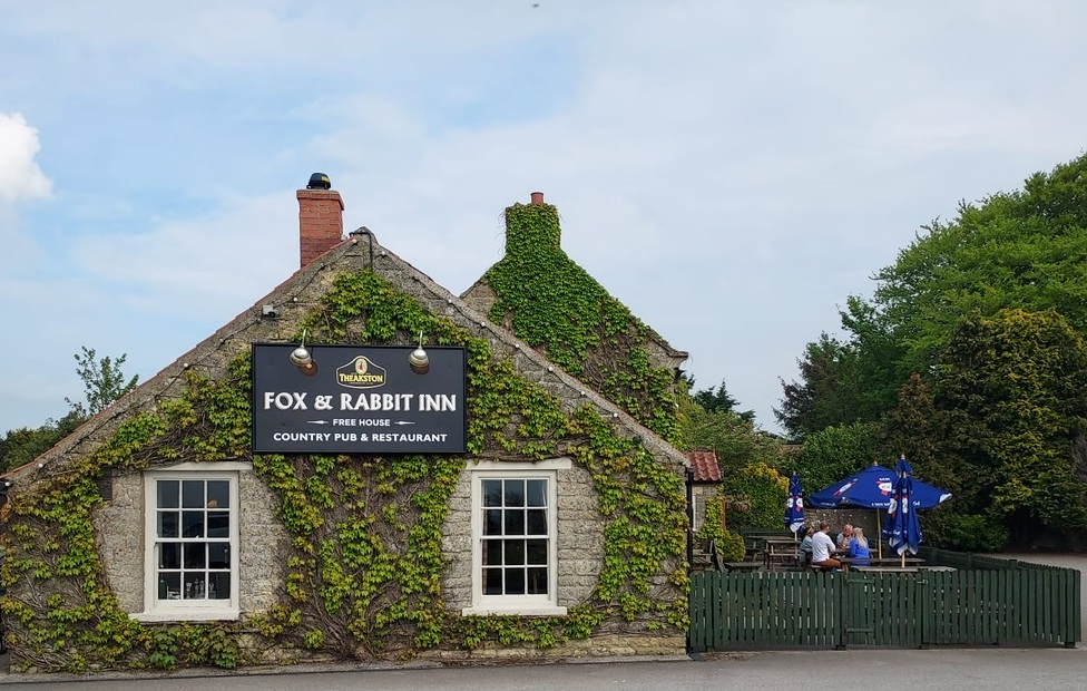 Fox Rabbit Pub